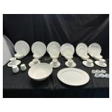 46 PIECES GIBSON DINNERWARE