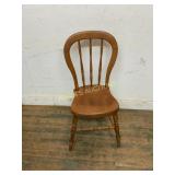 SMALL CHAIR