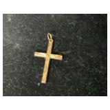 10 KT YELLOW GOLD CROSS PENDANT .4 GR.