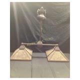 METAL LIGHT FIXTURE