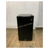 GE MINI FRIDGE