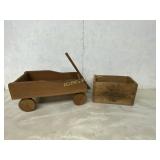 WOOD WGON AND AMMO CRATE