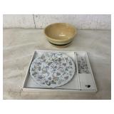 WATT BOWL CORONA CAKE PLATE KNIFE