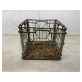 METAL PET DAIRY CRATE