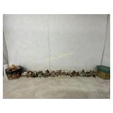 16 PIECE CHRISTMAS VILLAGE