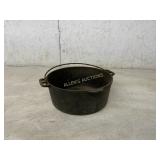 CAST IRON POT