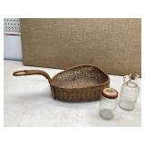 BASKET,LUCKY JOE BANK,WHITE HOUSE DISPENSER