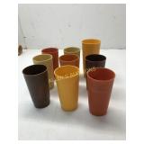 9 TUPPERWARE PLASTIC CUPS