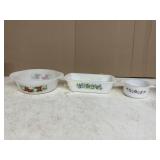 2 GLASBAKE DISHES AND 1 DYNWARE DISH