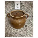 NNMBER 3 CROCK BROWN