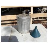 Galvanized Metal Oil Can with Spout and Detachable