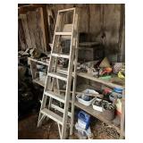 ALUMINUM 6-FOOT A FRAME LADDER