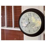 Round Wall Clock with Hygrometer and Thermometer
