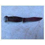 Fixed-Blade Knife with Antler Handle and Leather S