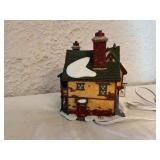 Department 56 Dickens Village Wingham Parrot Selle