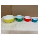 Set of Four Vintage Multicolor Mixing Bowls by Pyr