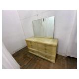 Wooden Dresser with Mirror and Eight Drawers Wooden Dresser with Mirror and Eight Drawers