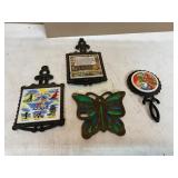 4 Cast Iron� Trivets 4 Cast Iron� Trivets