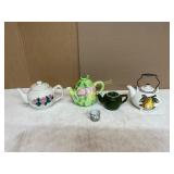 Ceramic Teapots and Decorative Mug Ceramic Teapots and Decorative Mug