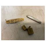 2 Pocket Knives and Lighter 2 Pocket Knives and Lighter