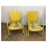 2 Yellow Metal Patio Chairs 2 Yellow Metal Patio Chairs
