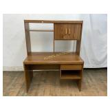 Wood-Laminate Desk With Hutch Wood-Laminate Desk With Hutch