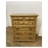 Oak Chest of Drawers Oak Chest of Drawers