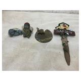 Garden Art (Statues and Sundial) Garden Art (Statues and Sundial)