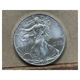2009 UNCIRCULATED Walking Liberty Silver Dollar