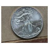 2009 UNCIRCULATED Walking Liberty Silver Dollar