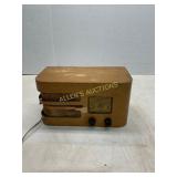 Wood Case Tube Radio with Dial Display
