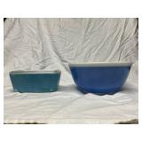 Set of Pyrex Blue Mixing Bowl and Refrigerator Dis