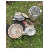 Lot of Metal Cooking and Fryware
