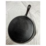 Vintage Wagner Ware Cast Iron Skillet No. 7