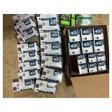 Assorted Compact Fluorescent and Incandescent Ligh