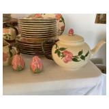 Franciscan Earthenware Desert Rose Dinnerware Set
