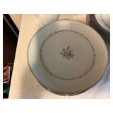 Noritake Mayfair China Dinnerware Set