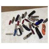 25 Folding Pocket Knives