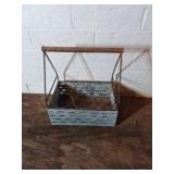 Metal Bottle Carrier with Handle