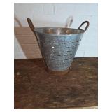 Galvanized Metal Farming Basket With Handle