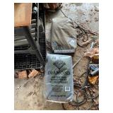 Black Diamond Low Free Silica Washed Product, 50 l