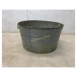 Metal Wash Tub with Handles