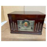 Retro Radio and Turntable