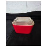 Pyrexï¿½ Dish with Lid