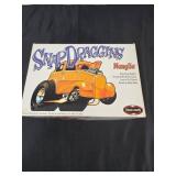 Polar Lights Snap Draggins Manglia Model Kit