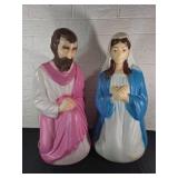 Kneeling Mary and Joseph Nativity Figures