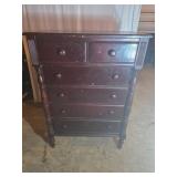 Wood 2 Over 4 Drawer Dresser with Turned Legs