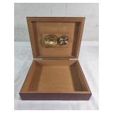 Wooden Cigar Humidor with Hygrometer