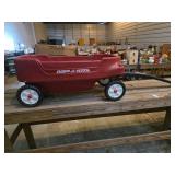 Radio Flyer Red Plastic Wagon