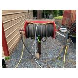 Metal Wall-Mounted Hose Reel with Hoses